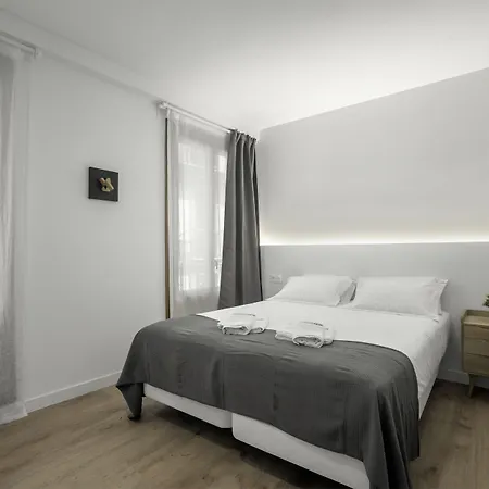 Guest house 32 De Agosto By Sansebastianforyou